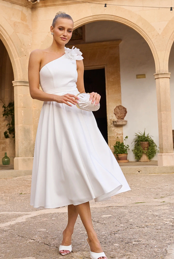 Glimer - asymmetrical wedding dress