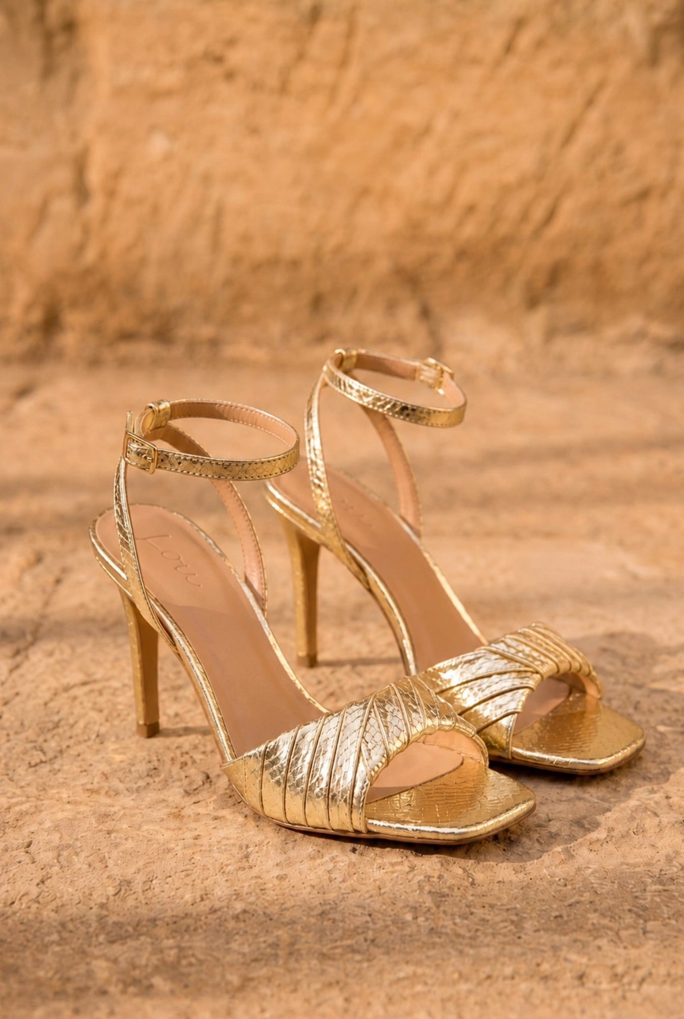 Dazzle – gold stiletto sandals