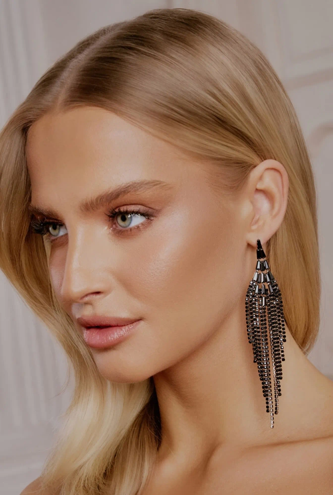 Cove - long black earrings with zircons