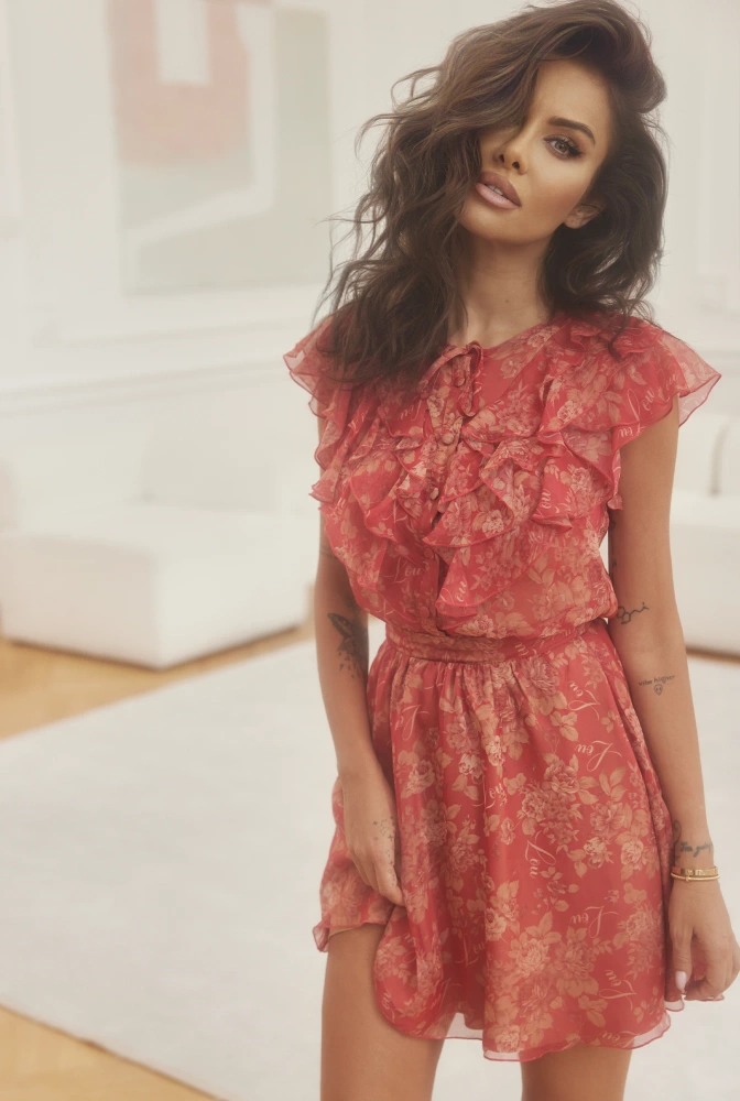 Imelda - Delicate dress with a composition of frills